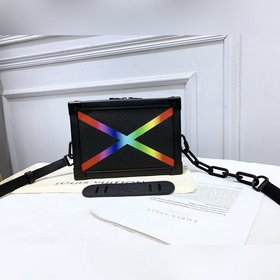 LV M30341 SOFT TRUNK Мягкая сумка-почтальон Однотонная сумка из к