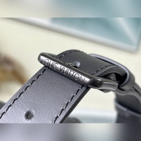 LV Артикул： M45935 Черный с цветочным узором Сумка-коробка Сумка
