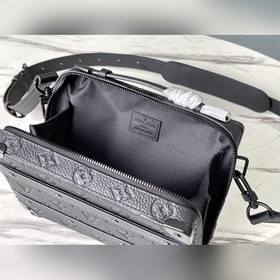 LV Артикул： M59163 Сумка из кожи Эта сумка изготовлена из кожи 