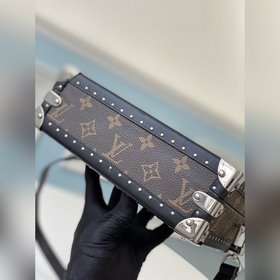 LV Модель： M44157 Старая коробка Если вы ищете сумку-коробку, то