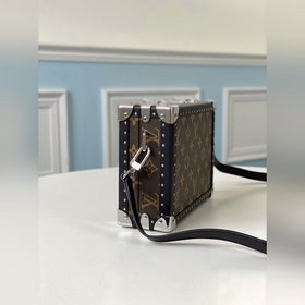 LV Модель： M44157 Старая коробка Если вы ищете сумку-коробку, то