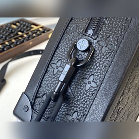 LV Модель M55700 Soft Trunk Сумка Новая интерпретация традиционн
