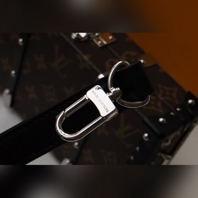 LV Артикул： M20102 Сумка из дерева с узором старой древесины, ун