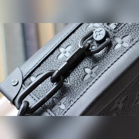 LV Мягкая сумка Артикул： M44478 Тиснение Лимитированная серия Но