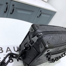 LV Артикул： M44480 Черный кожаный чехол с текстурой крокодила [Му