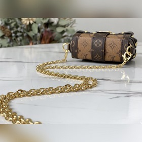 LV Модель M68575 Желтый ESSENTIAL TRUNK Сумка на цепочке Сумка н