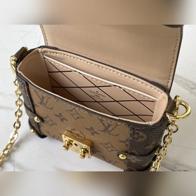 LV Модель M68575 Желтый ESSENTIAL TRUNK Сумка на цепочке Сумка н