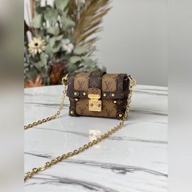 LV Модель M68575 Желтый ESSENTIAL TRUNK Сумка на цепочке Сумка н