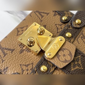 LV Модель M68575 Желтый ESSENTIAL TRUNK Сумка на цепочке Сумка н