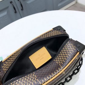 LV Артикул： N60394 Кофейный MINI SOFT TRUNK с цепочкой Сумка на ц