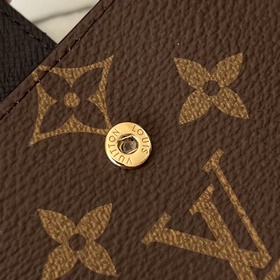 M69761 Черный Новый кожаный чехол для карт Этот лаконичный и элег