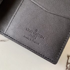 M58808 Черный кожаный чехол для карт с текстурой личи. Этот модны
