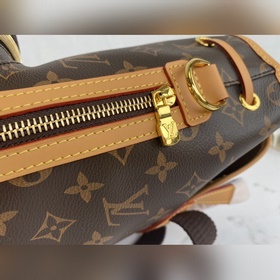 M40107 Рюкзак BOSPHORE. Этот рюкзак из ткани Monogram получил наз