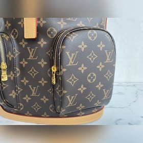 M40107 Рюкзак BOSPHORE. Этот рюкзак из ткани Monogram получил наз