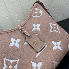 Новая модель M46298 CarryAll в розовом цвете. Компактная сумка из