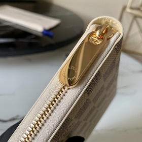 N60111 Белый Zippy Organizer — кошелек на молнии, изготовленный и