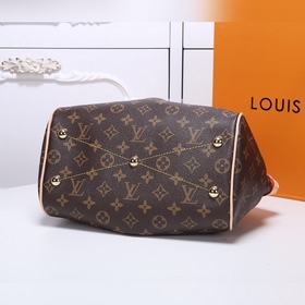 Высококачественная сумка LV M40143. Эта сумка изготовлена из гофр