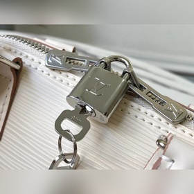 M40302 Бежевый, высший сорт, оригинальная партия. Сумка Alma BB и
