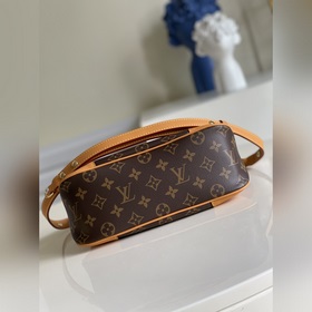M45352 Желтый клатч Odeo, выполненный из ткани Monogram и укрепле