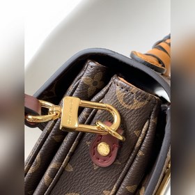 Сумка POCHETTE METIS M44668, красно-коричневая M45152, белая M439