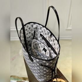 Новейшая модель, беспошлинная M21465. Эта сумка Neverfull среднег