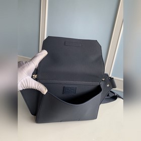 【NEW SLING Aer одноплечевая сумка】 m21364 57081 Новая сумка через
