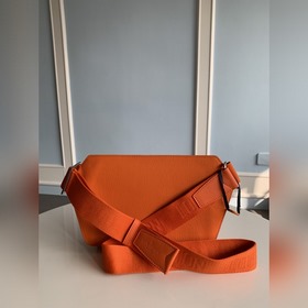 【NEW SLING Aer одноплечевая сумка】 m21364 57081 Оранжевый Новая с