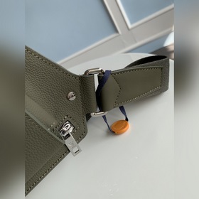 【NEW SLING Aer одноплечевая сумка】 m21364 57081 Зеленый Новая сум