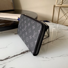 M62581 Черный цветок. Зippy Organizer — кошелек на молнии, изгото