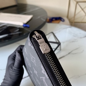 M62581 Черный цветок. Зippy Organizer — кошелек на молнии, изгото