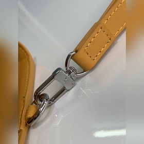 M69831 Желтый. Этот новый длинный кошелек LV Aerogram современным