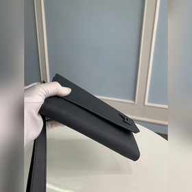 M69831 Синий Этот новый длинный кошелек LV Aerogram современным л