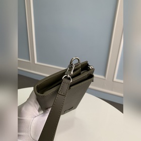 M69831 Зеленый Новый длинный кошелек LV Aerogram современным лако