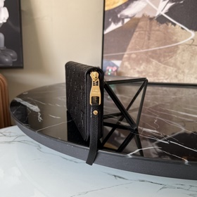 M61864 Черный! Классический кошелек в новом исполнении! Добавлены