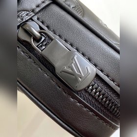 [Эксклюзивная съемка Haichang] M44972 Мягкая кожа Taurillon с тис