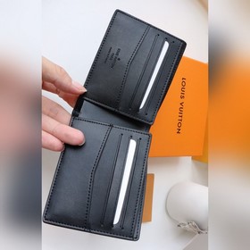 M80520 SLENDER Кошелек Этот кошелек Slender нового дизайна изгото