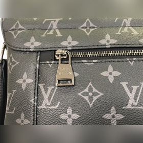 M40539 Черный цветок Серия сумок для мужчин explorer Средняя сум