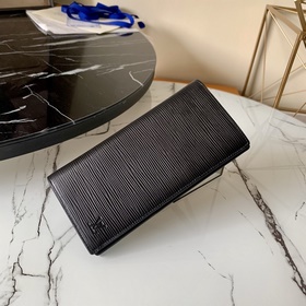 M66540 Black Water Waves Этот кожаный кошелек был создан в честь