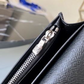 N62665 Black Этот кожаный кошелек был создан в честь африканского
