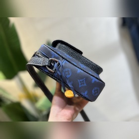 M81854 Джинсовый синий M69404 Мини-сумка Christopher, изготовленн