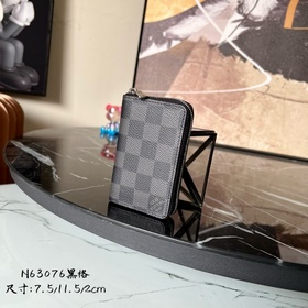 N63076 Black Этот компактный и практичный кошелек с прямой застеж