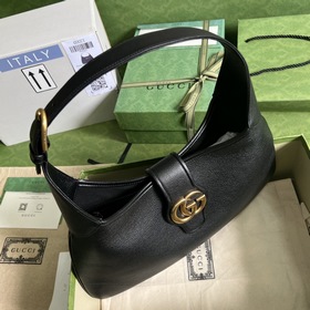 GG «Gucci Creators» (Коллекция Gucci была представлена в историче