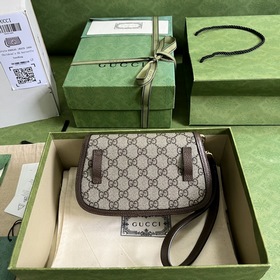 Новая коллекция GG «Gucci Love March» включает в себя избранные э