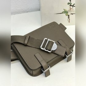 Новейшая мужская сумка на пояс (цвет： хаки) ограниченная весенняя
