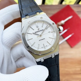 AP Royal Oak – впечатляющее воплощение «стального» короля! Подлин