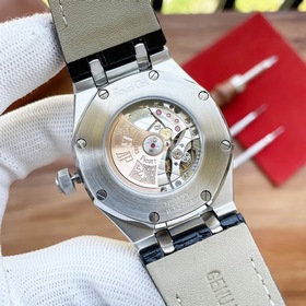 AP Royal Oak – впечатляющее воплощение «стального» короля! Подлин