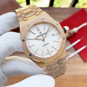 AP Royal Oak – впечатляющее воплощение «стального» короля! Подлин