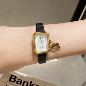 Первая публикация на Xiaohongshu. Ограниченная серия часов Chanel