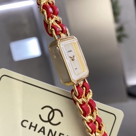 Часы Chanel Premiere! Вдохновленные контурами площади Фонден в Па