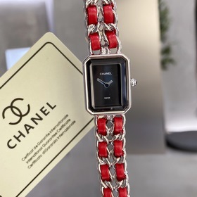 Часы Chanel Premiere! Вдохновленные контурами площади Фонден в Па